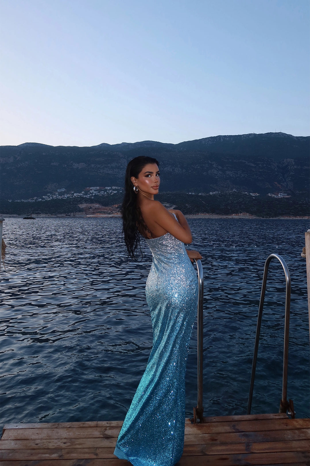 EYY Women Blue Two-Tone Toulon Long Slit Dress - Moortebeek