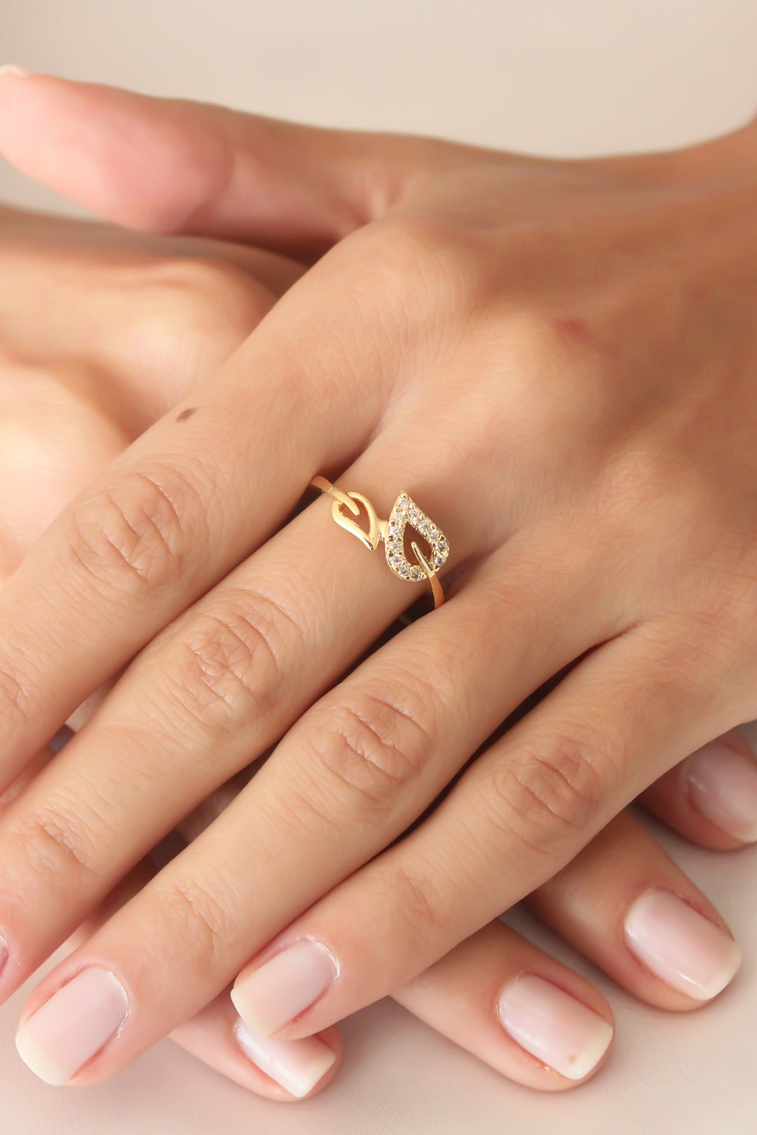 EBJ Zircon Stone Gold Color Leaf Design Women's Ring - Turlock
