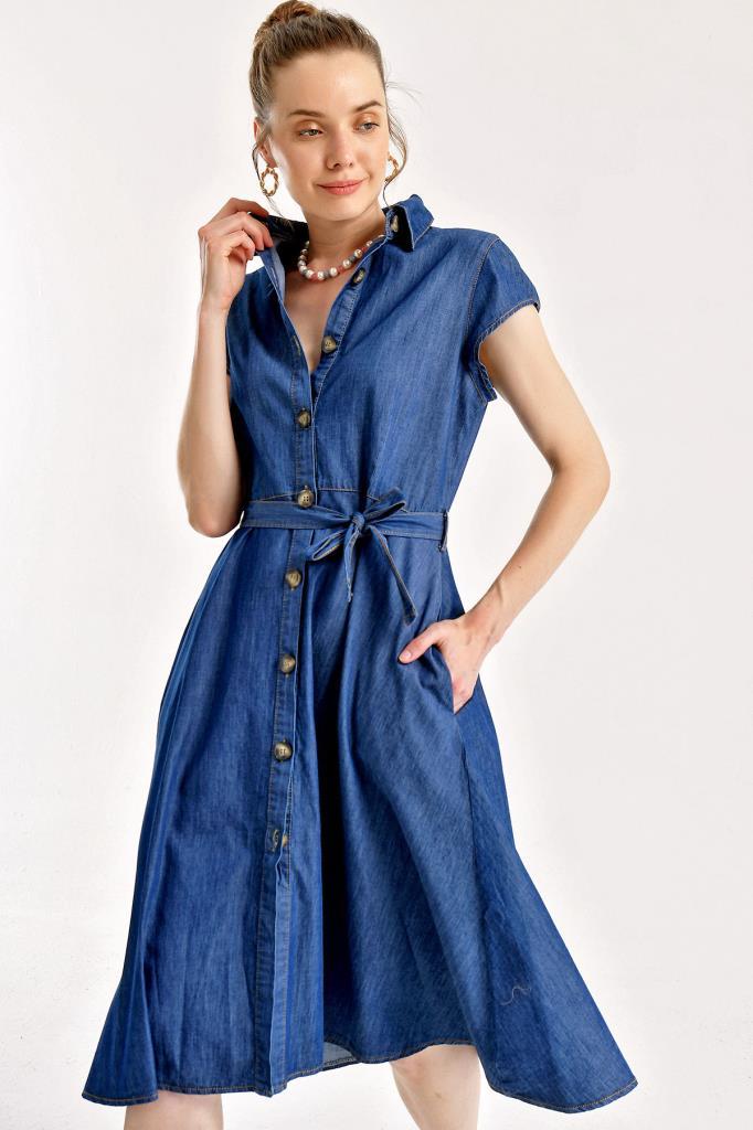BGD Women BUTTONED WAIST BELT DENIM DRESS - Navy - Avondale