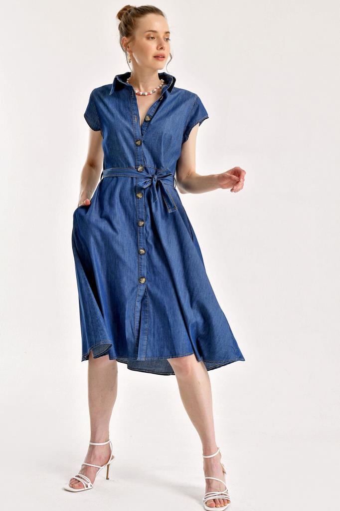 BGD Women BUTTONED WAIST BELT DENIM DRESS - Navy - Avondale