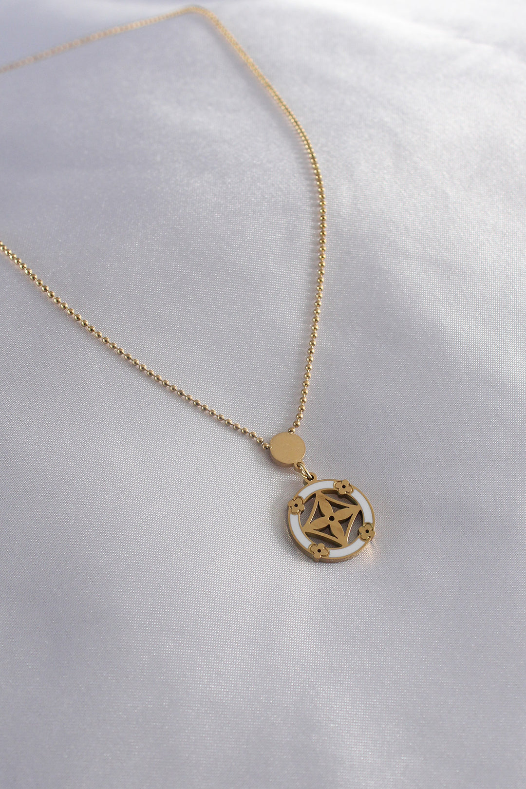 EBJ 316L Steel Gold Color Flower Figure Women's Necklace - Isla