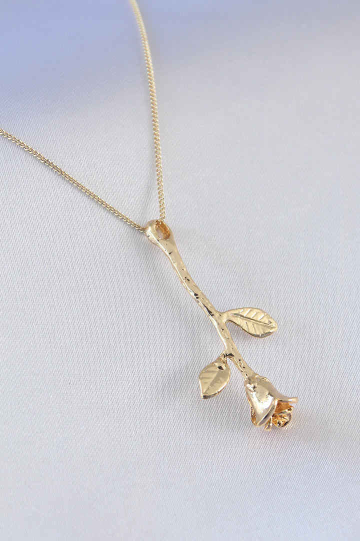 EBJ Gold Color Rose Design Women's Necklace - Gulfport