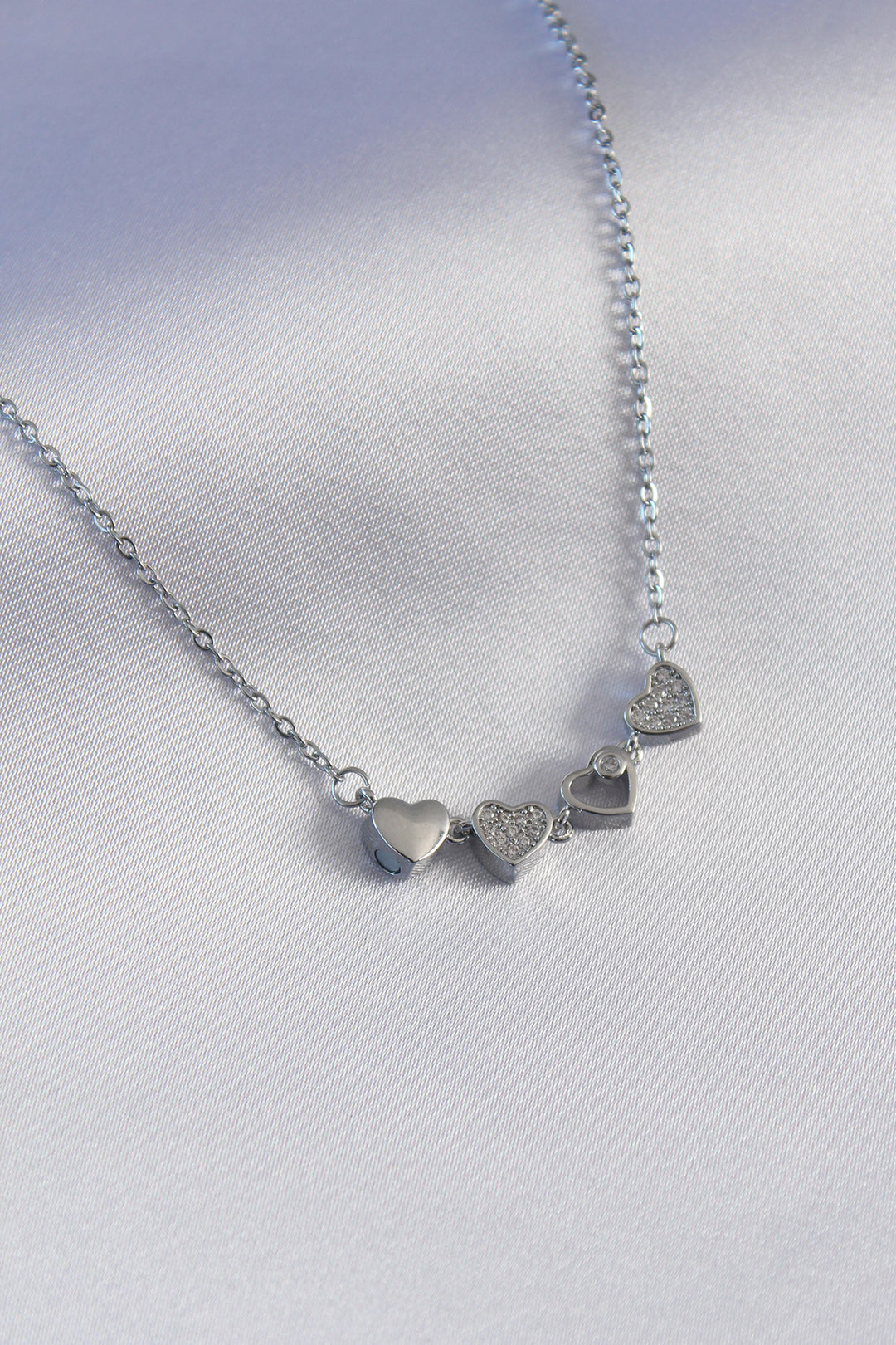 EBJ 316L Stainless Steel Silver Color Clover Model Women's Necklace with Zircon Stone - Ponce