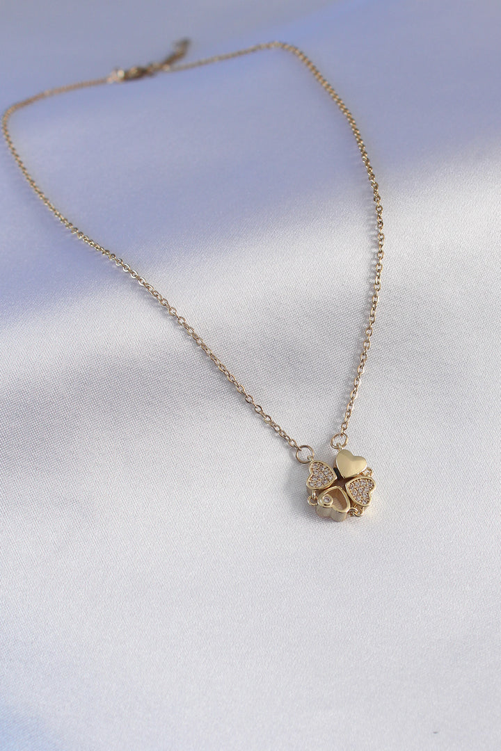 EBJ 316L Steel Gold Color Clover Model Zircon Stone Women's Necklace - Mâcon