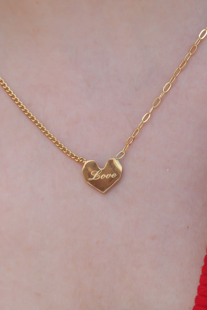 EBJ 316L Stainless Steel Gold Color Heart Shape Love Text Embroidery Women's Necklace - Alessandria