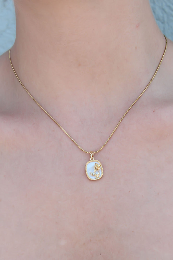 EBJ 316L Steel Gold Color Rose Portrait Model Women's Necklace - Juárez