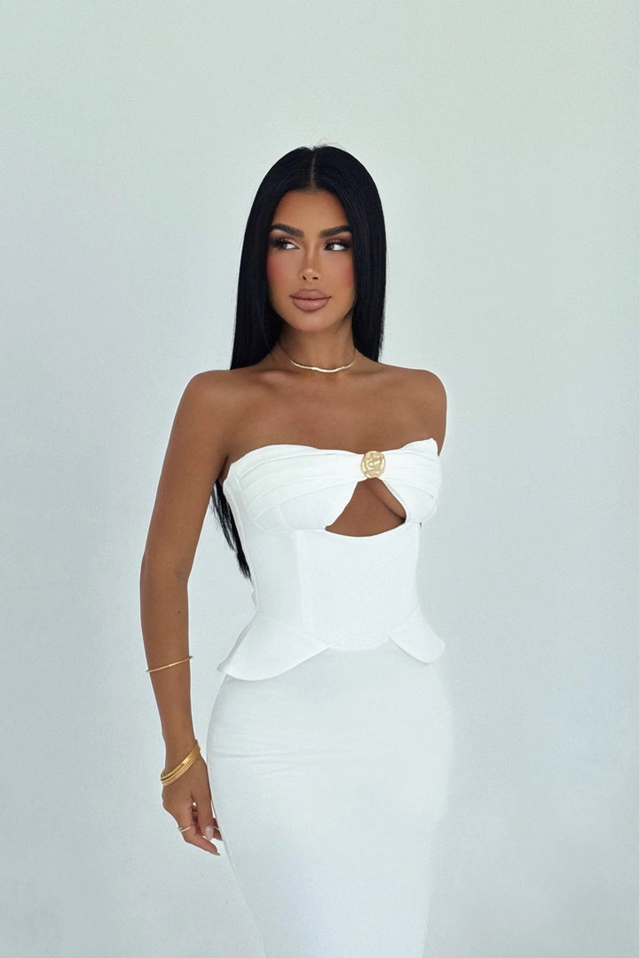 EYY Women White Strapless Dress with Pocket Detail - Monrovia