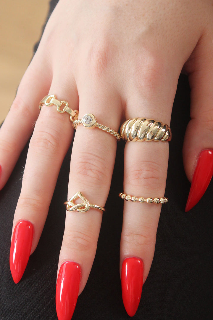 EBJ Gold Color Heart Figure Zircon Stone Detail Women's Ring Set - Bacău