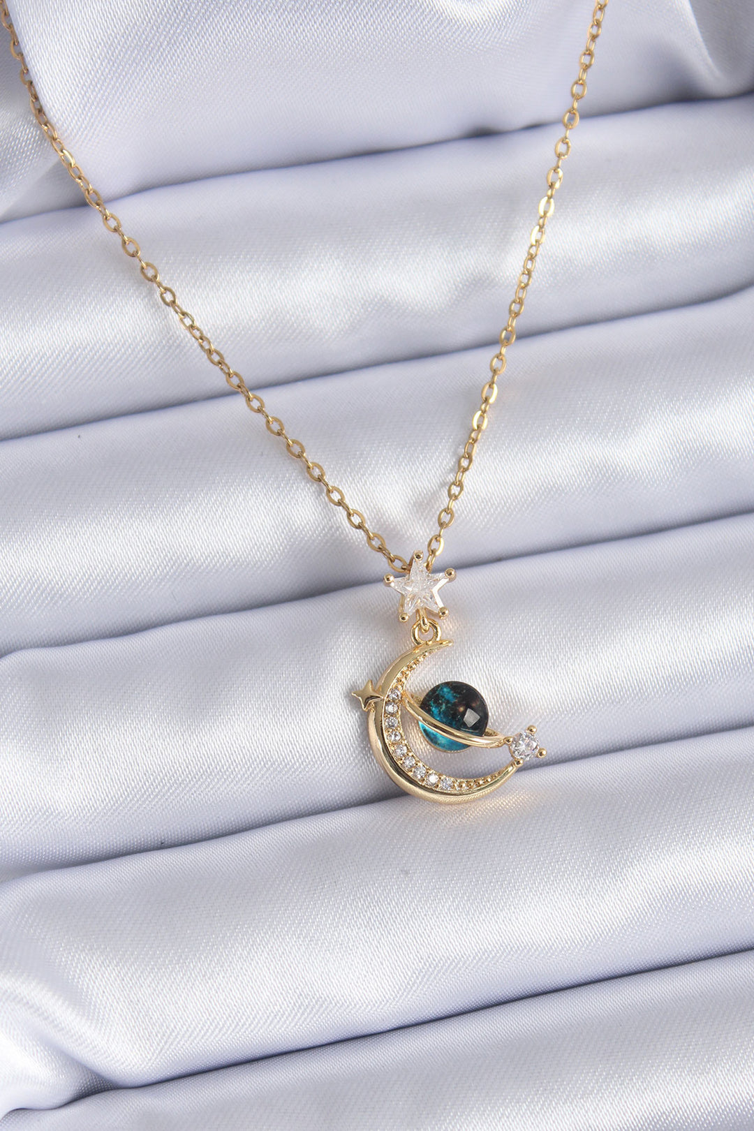 EBJ 316L Steel Gold Color Crescent Moon Model Women's Necklace with Zircon Stone - Crewe