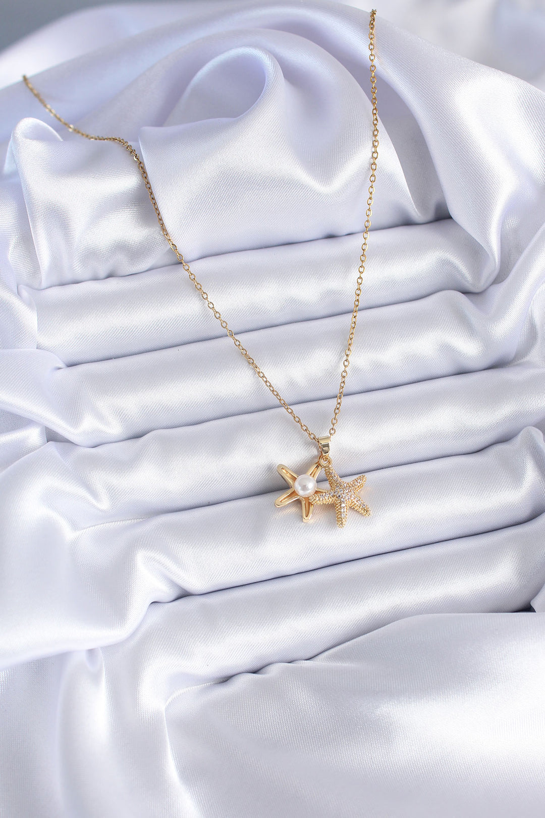 EBJ 316L Steel Gold Color Zircon Stone Opening Starfish Model Pearl Detail Women's Necklace - West Orange