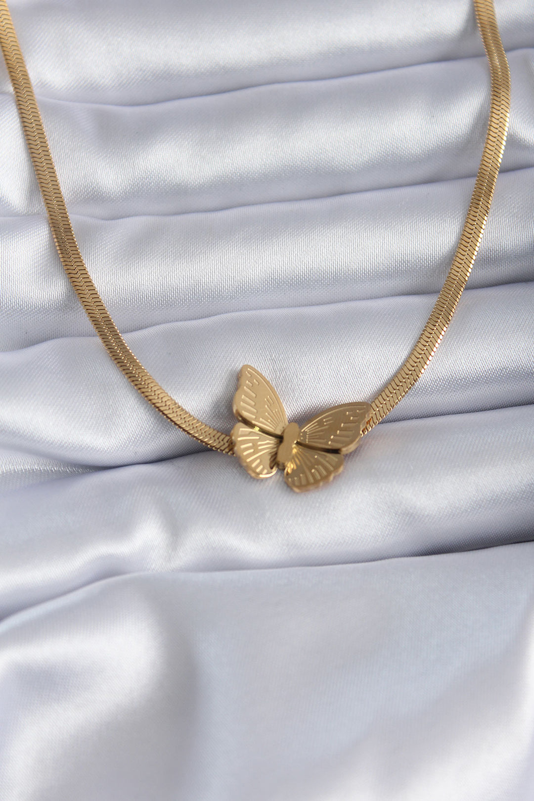 EBJ 316L Steel Gold Color Italian Chain Model Embroidered Butterfly Figure Women's Necklace - Joplin