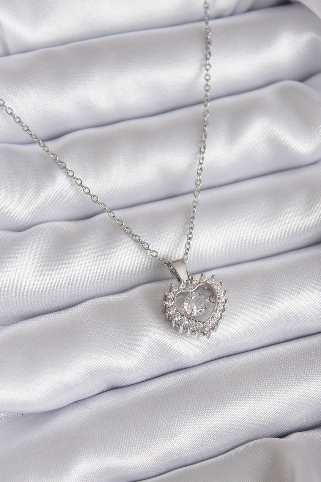 EBJ 316L Stainless Steel Chain Silver Color Zircon Stone Heart Model Women's Necklace - Fair Lawn