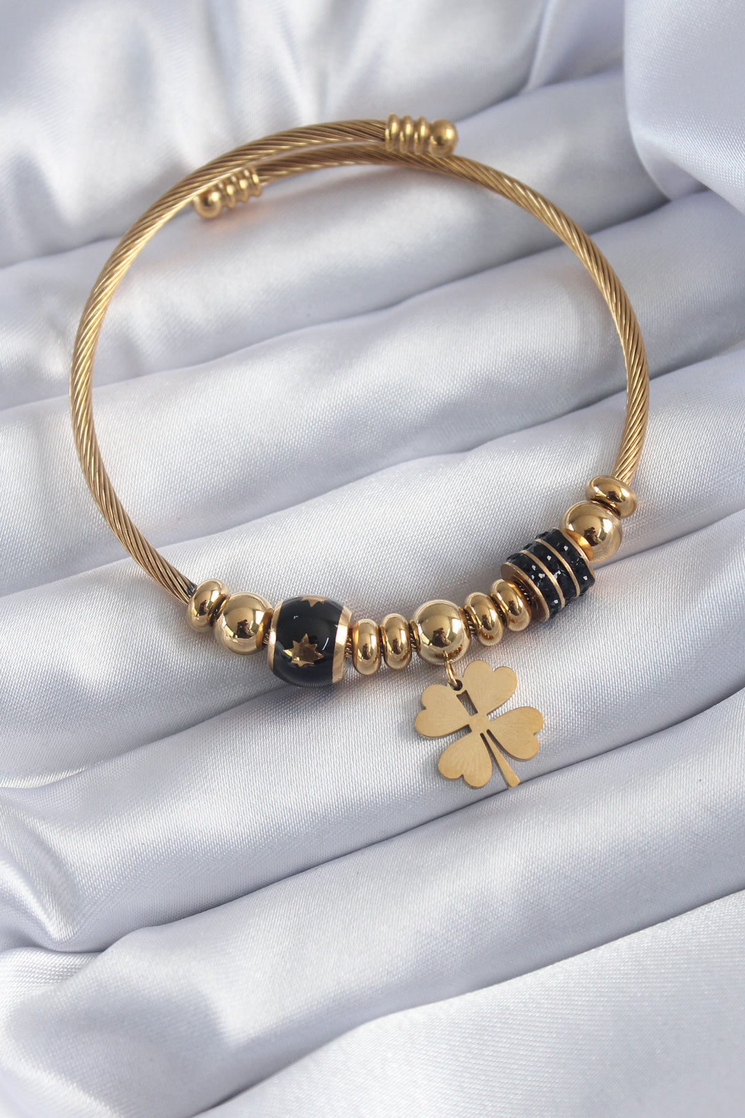 EBJ 316L Steel Gold Color Charm Model Clover Figure Zircon Stone Detail Women's Bracelet - Hellevoetsluis