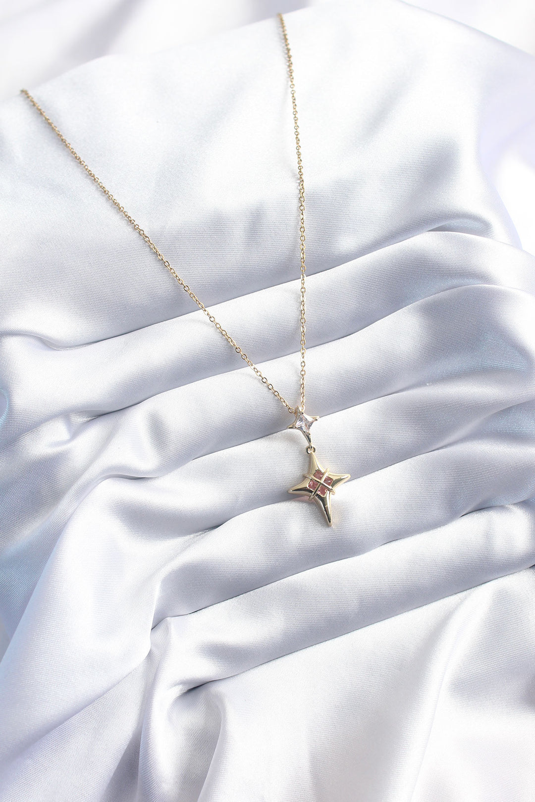 EBJ 316L Steel Gold Color North Star Model Zircon Stone Detail Women's Necklace - Gulfport