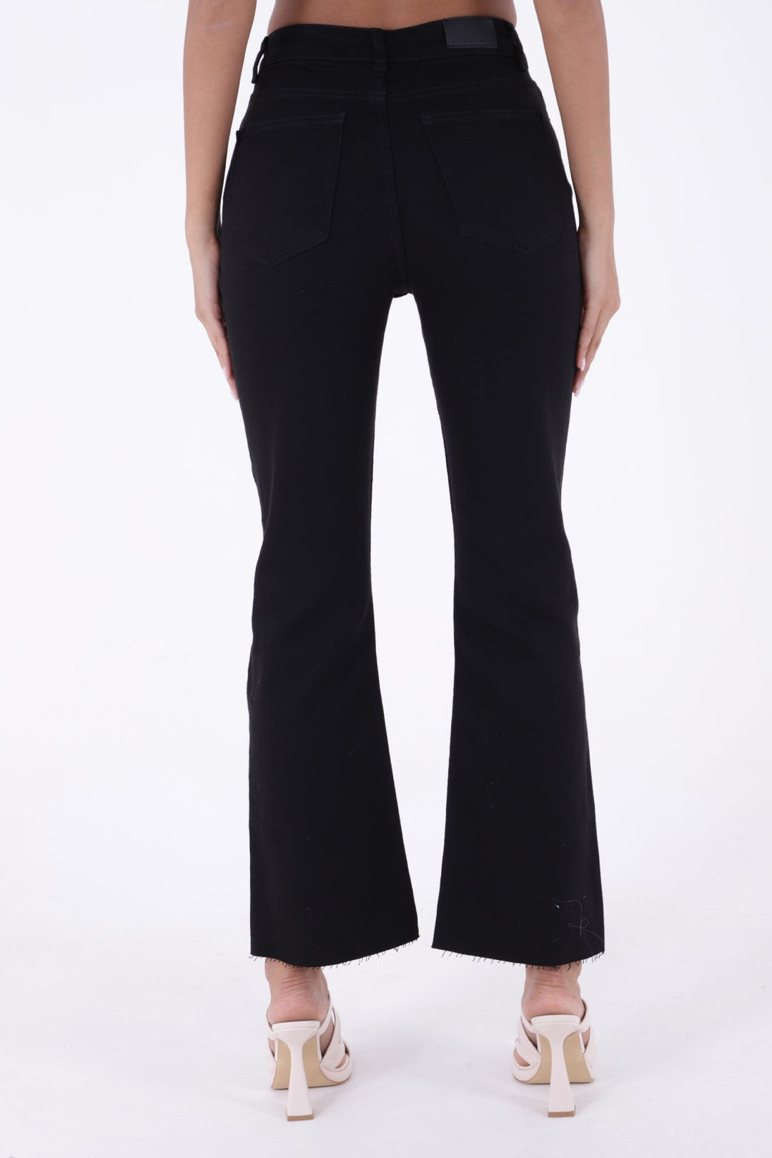 XLJ High Waist Mom Fit Jean with Flared Leg and Fringe Ending Mixed - Atascocita
