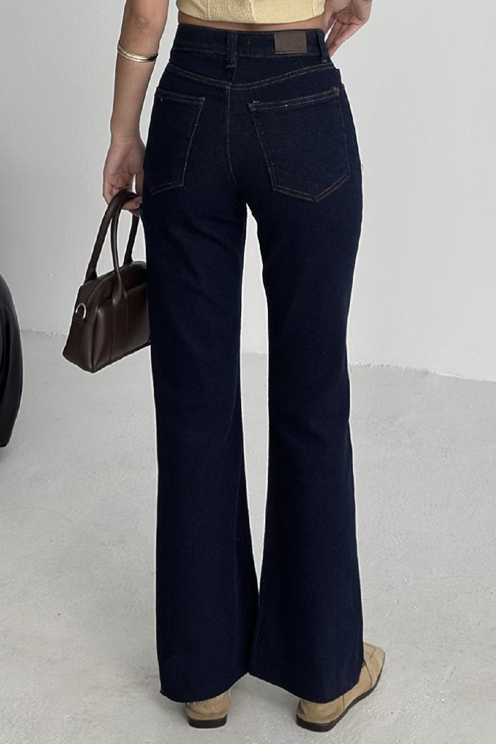 XLJ High Waist Mom Fit Jean with Flared Leg and Fringe Ending Mixed - Bradford West Gwillimbury