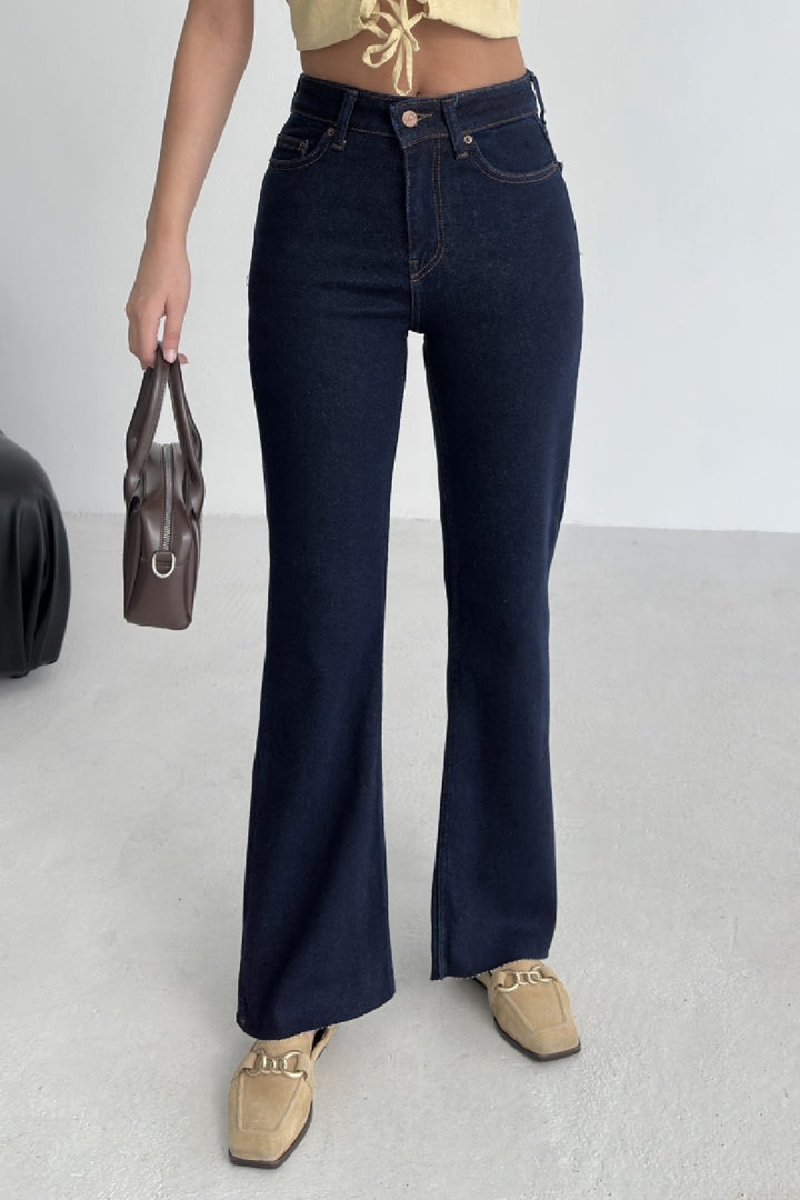 XLJ High Waist Mom Fit Jean with Flared Leg and Fringe Ending Mixed - Bradford West Gwillimbury