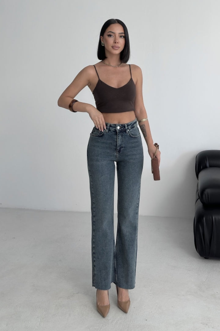 XLJ High Waist Mom Fit Jean with Flared Leg and Fringe Ending Mixed - Winnipeg