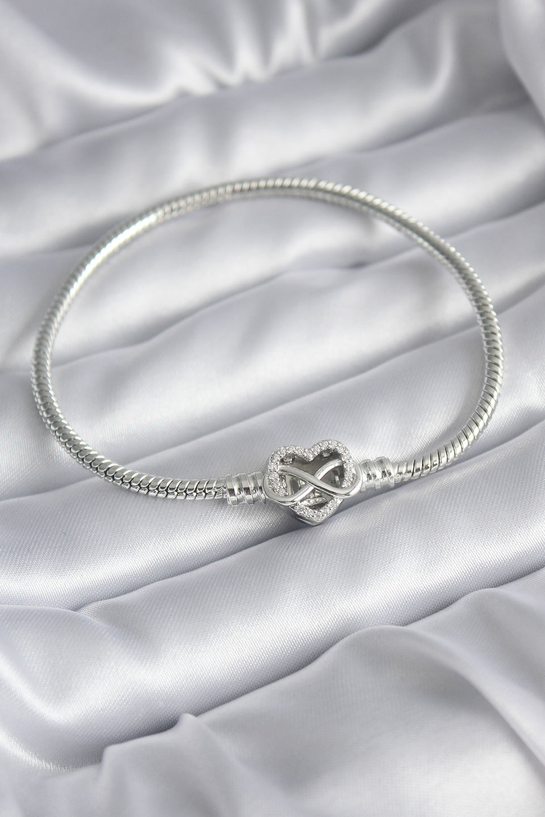 EBJ Rice Silver Color Zircon Stone Heart Infinity Model Charm Women's Bracelet - Washington