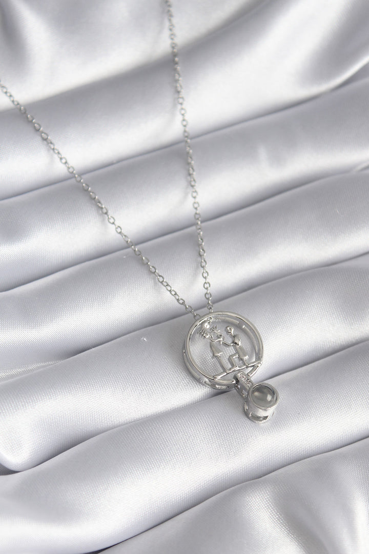 EBJ 316L Steel Silver Color Human Figure Model 'I Love You in 100 Languages' Projection Accessory Women's Necklace - Kendall