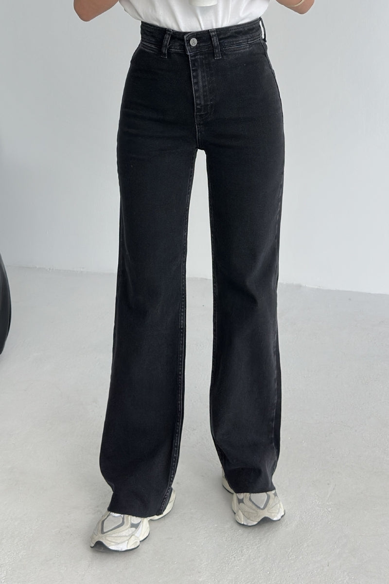 XLJ Wide Leg Palazzo Relaxed Jean with Decorative Front Pockets Mixed - French Valley