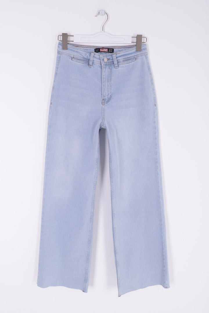 XLJ Wide Leg Palazzo Relaxed Jean with Decorative Front Pockets Mixed - Thornton