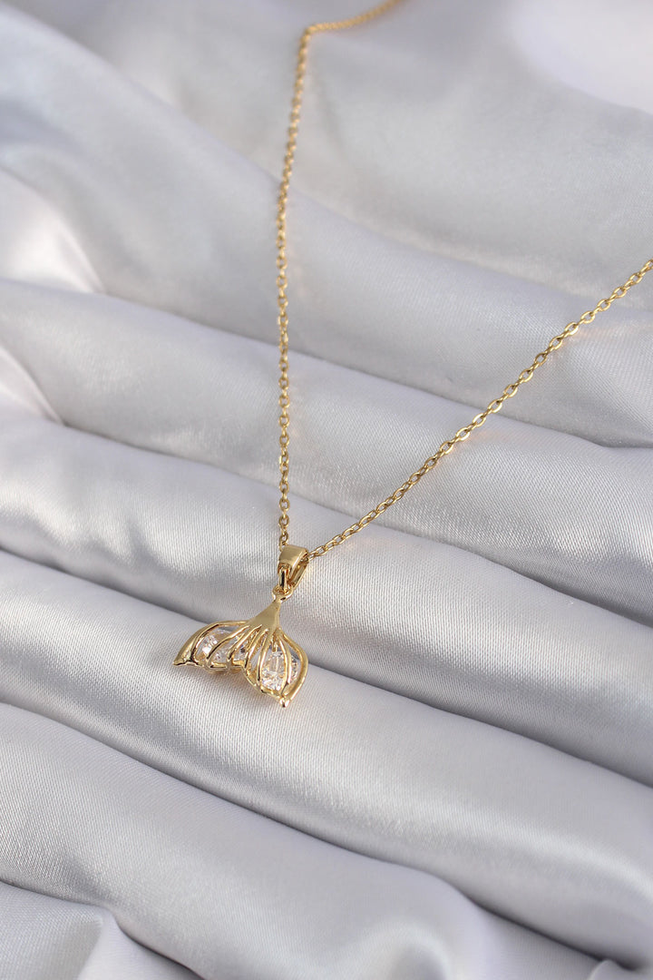 EBJ 316L Steel Gold Color Zircon Stone Fish Tail Model Women's Necklace - Martinez