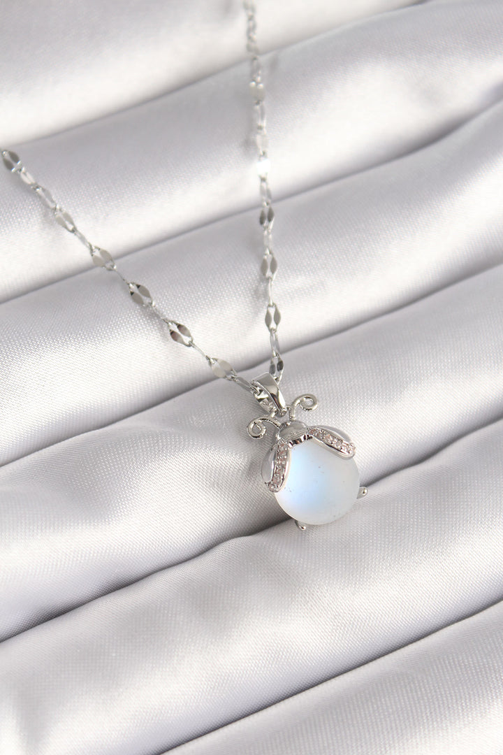 EBJ 316L Stainless Steel Silver Color Chain with Zircon Stone Detailed White Mother of Pearl Ladybug Model Women's Necklace - Spartanburg