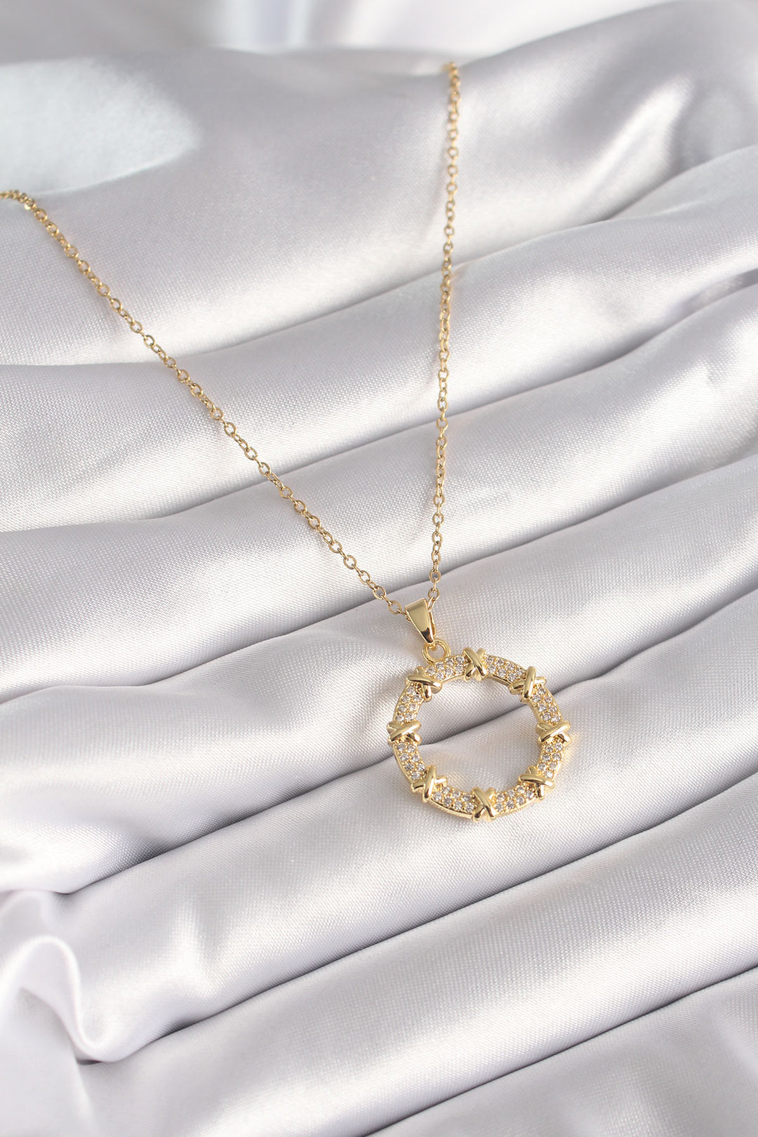 EBJ 316L Steel Gold Color Chain Zircon Stone XoXo Model Women's Necklace - Hueyapan de Ocampo