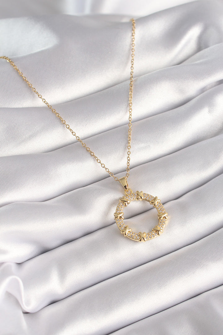 EBJ 316L Steel Gold Color Chain Zircon Stone XoXo Model Women's Necklace - Hueyapan de Ocampo