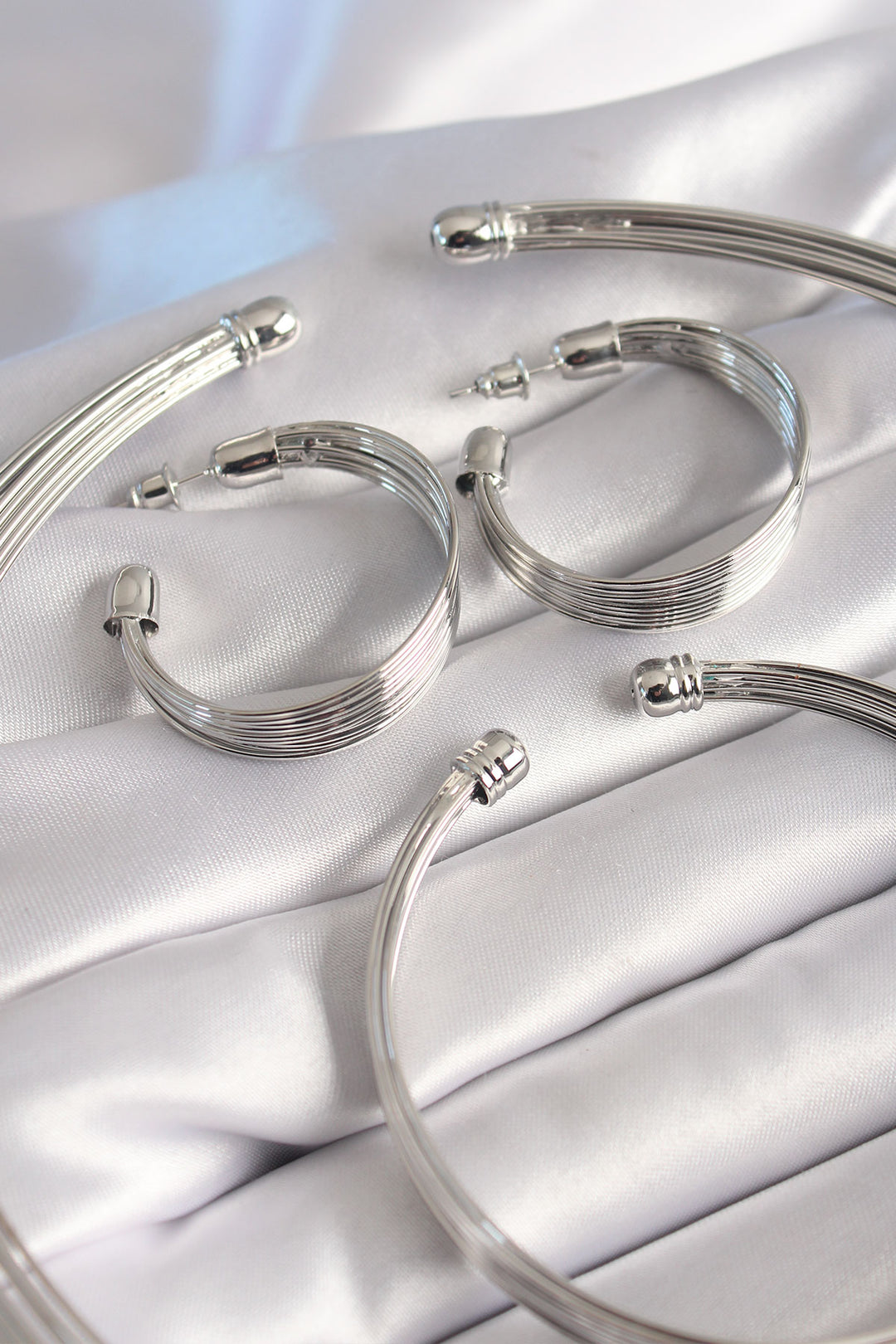 EBJ Rice Silver Color Necklace Earring Bracelet Set - Maladzyechna