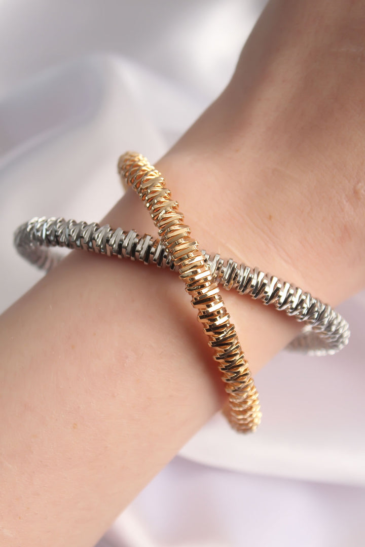 EBJ Gold and Silver Color Elastic 2-Piece Brass Textured Bracelet - Tournai