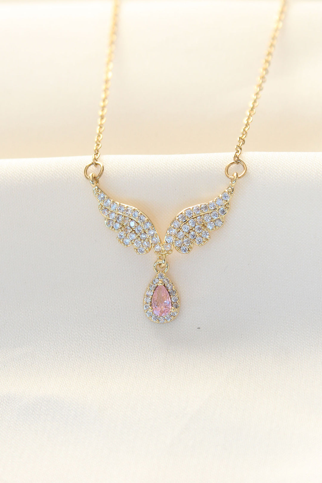 EBJ 316L Stainless Steel Chain with Zircon Stone Gold Color Wing and Teardrop Model Necklace - Redding