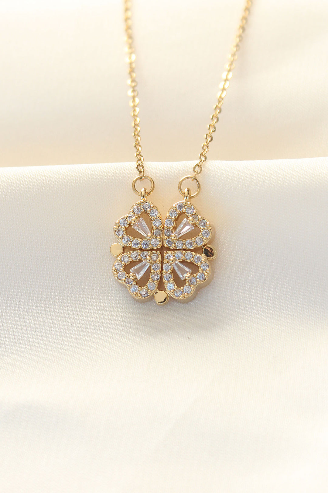 EBJ 316L Stainless Steel Chain with Zircon Stone Gold Color Heart Shaped Clover Necklace - Don Benito