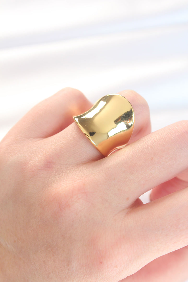 EBJ Gold Color Adjustable Curved Mirror Ring - Capannori