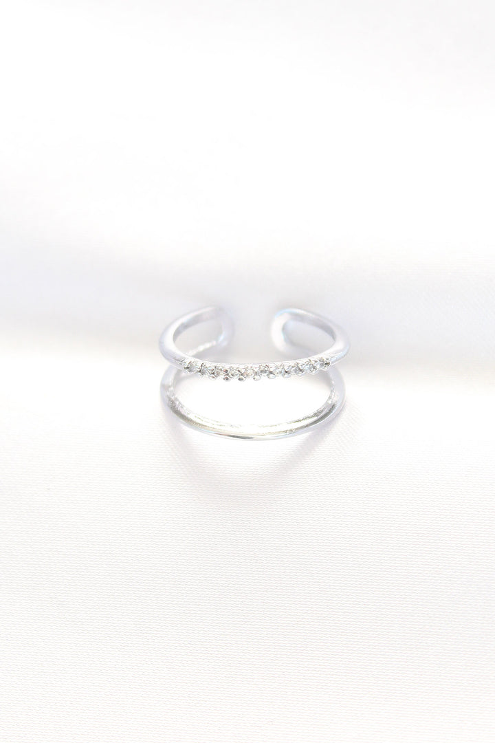 EBJ Adjustable Ring in Silver Color with 2-Look Waterway Design - Bath