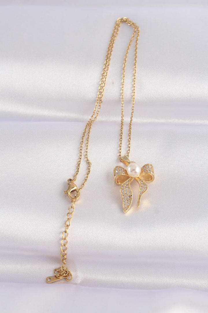 EBJ 316L Stainless Steel Chain with Zircon Stone Gold Color Pearl Detailed Bow Necklace - Portland