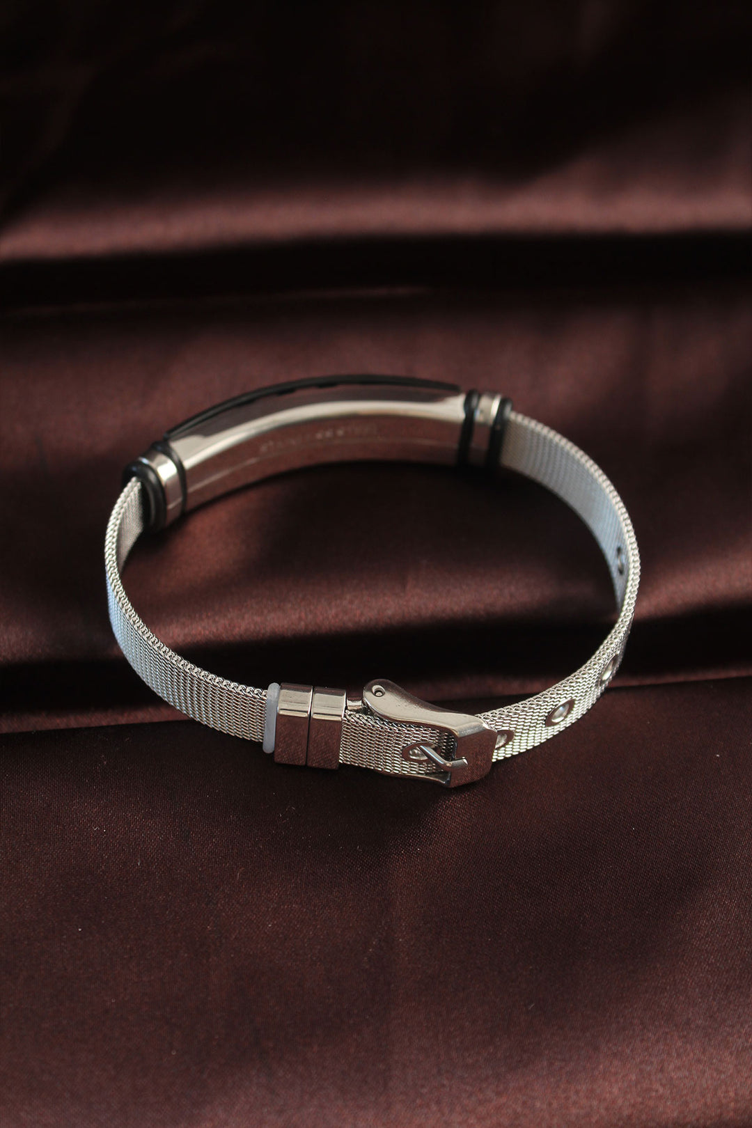 EBJ 316L Steel Black Geometric Figure Adjustable Mesh Strap Bracelet - Río Grande