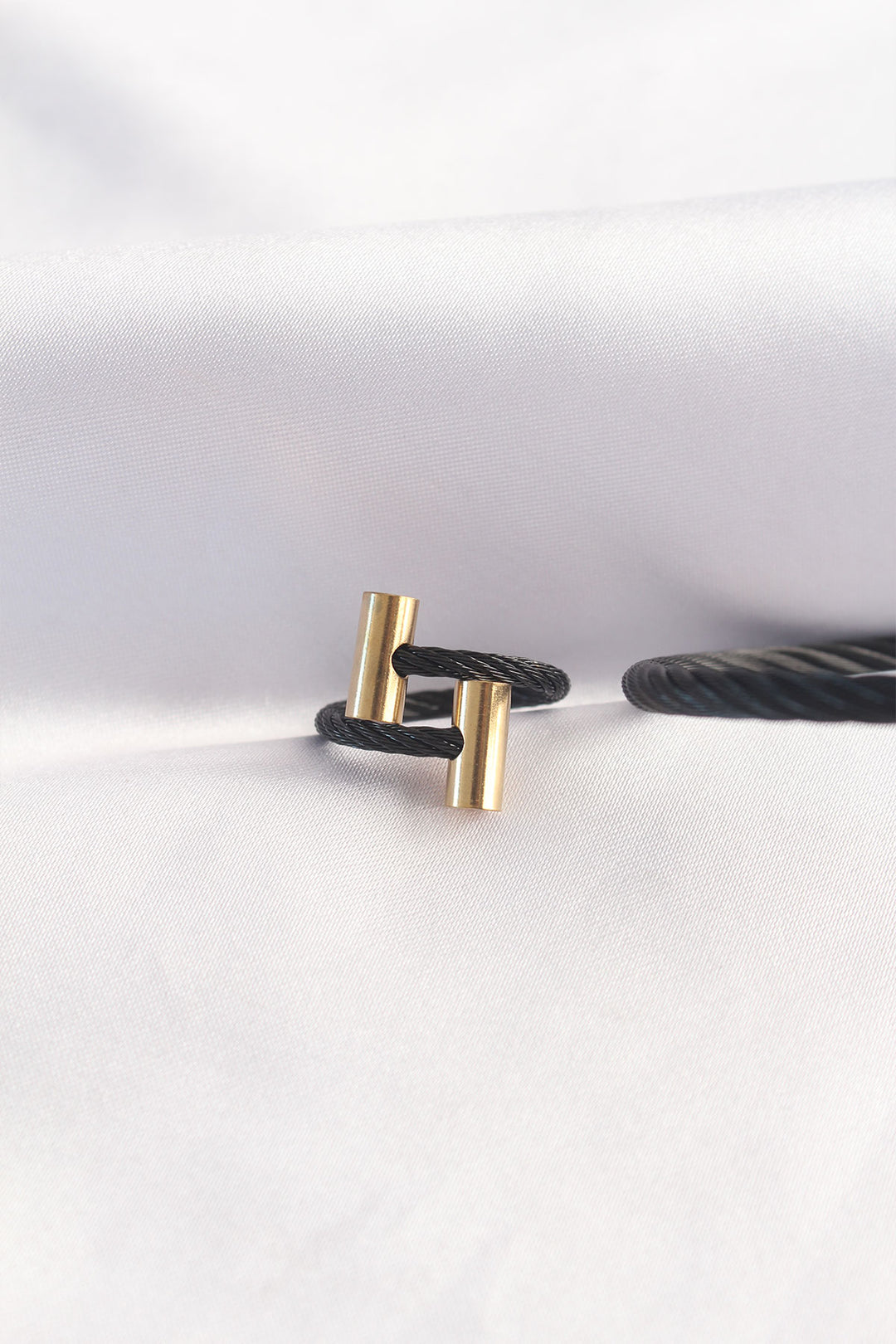 EBJ 316L Stainless Steel Gold Color Accented Black Spiral Design Bracelet and Ring Set - Altrincham
