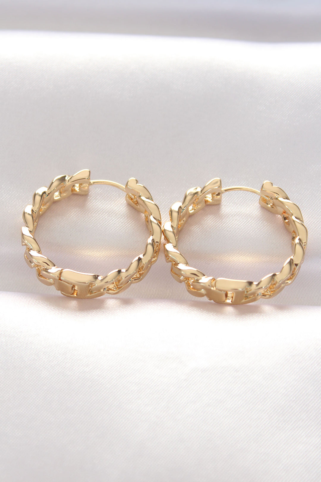 EBJ Gold Color Rice Chain Model Hoop Earring - Coram