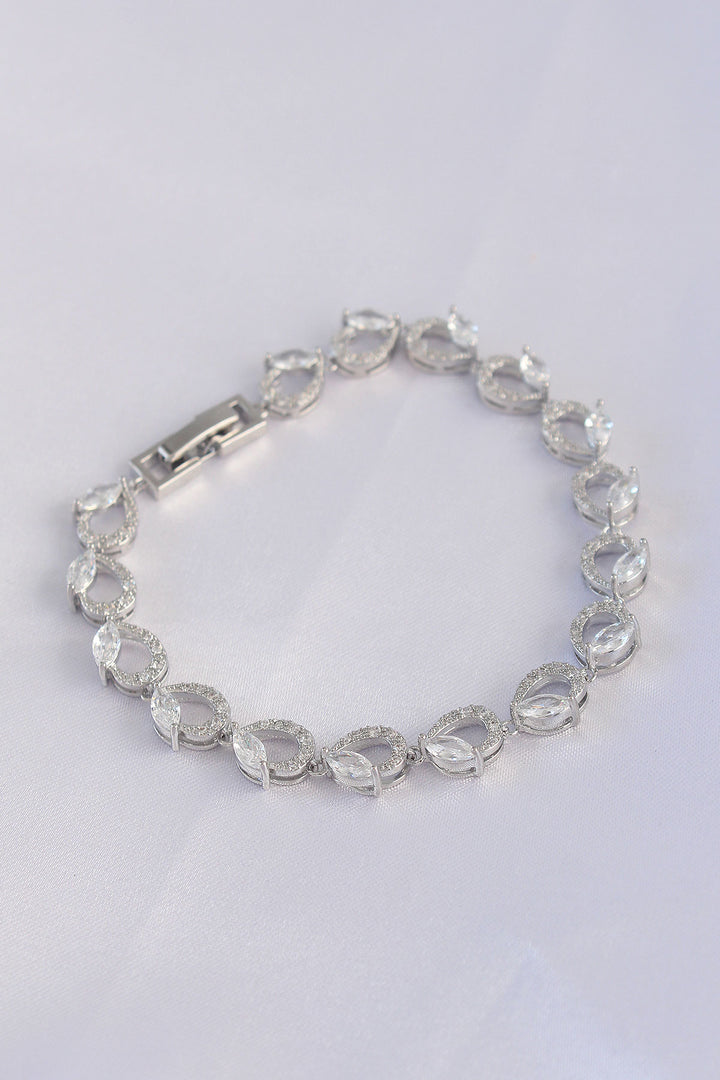 EBJ Vip Series Silver Color Barley Model Bracelet with Rice Zircon Stone - Cuneo
