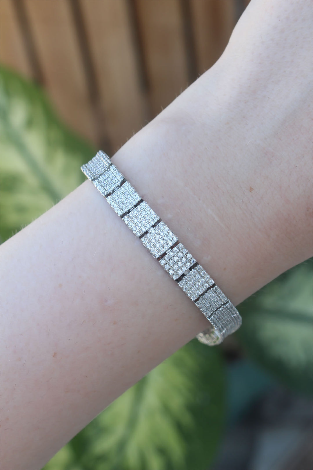 EBJ Vip Series Silver Color Square Waterway Model Bracelet with Rice Zircon Stone - Vallejo