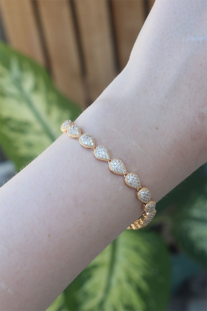 EBJ Vip Series Gold Color Drop Model Bracelet with Rice Zircon Stone - Niort