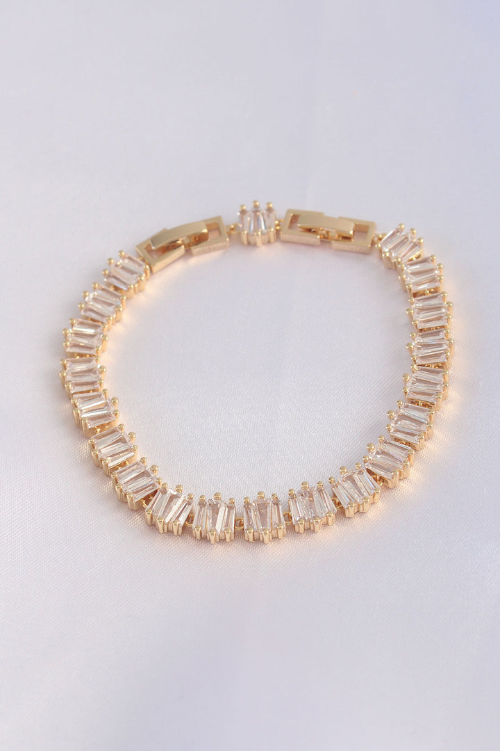 EBJ Vip Series Gold Color Square Waterway Model Bracelet with Rice Zircon Stone - Yajalón