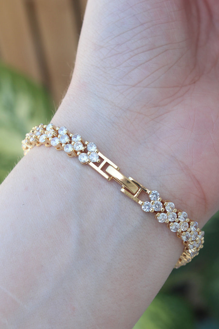 EBJ Vip Series Gold Color Bracelet with Rice Zircon Stones - Châtelet