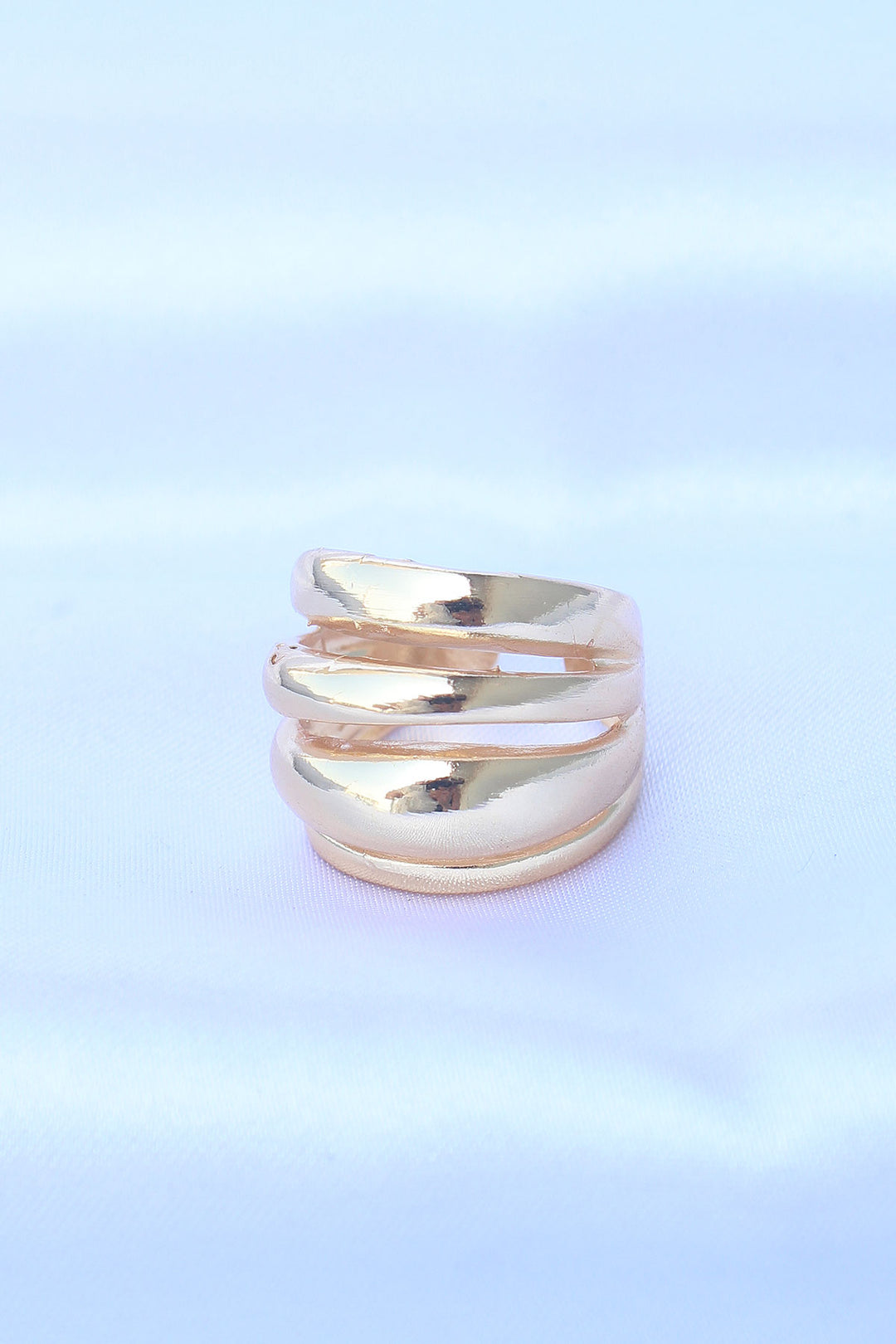 EBJ Adjustable Rice Gold Color Textured Dome Ring - Marijampolė