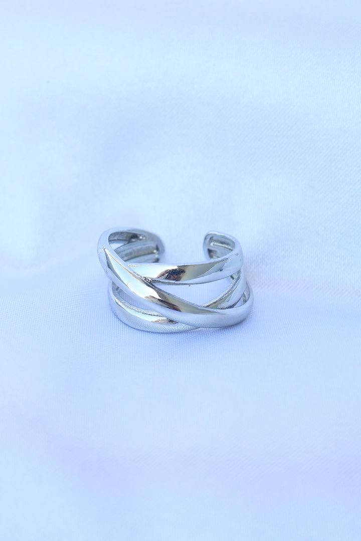 EBJ Adjustable Spiral Ring in Silver Color with Rice Pattern - Exmouth