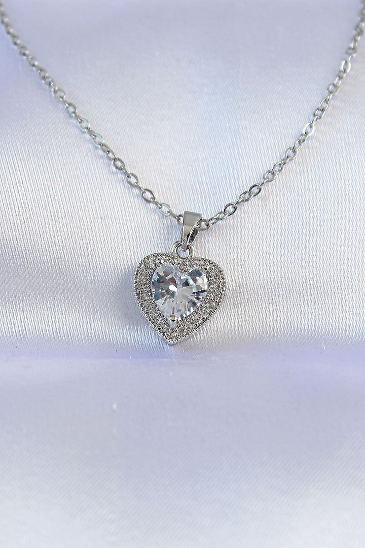 EBJ 316L Stainless Steel Chain Silver Color Zircon Stone Charm Heart Necklace - Deventer