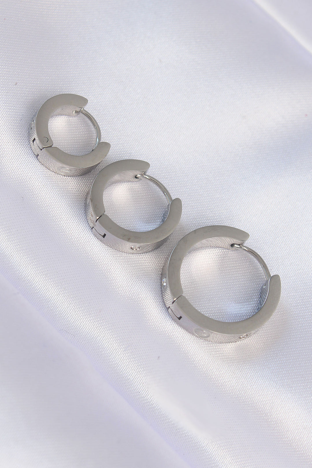 EBJ 316L Stainless Steel Silver Color Zircon Stone Model 3-Piece Hoop Earring - Saint-Quentin