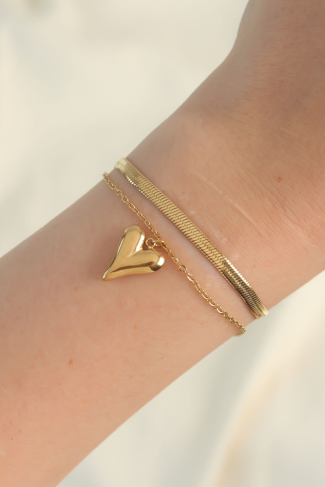 EBJ 316L Steel Gold Color Italian Chain Heart Model Bracelet - Valle de Santiago